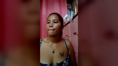 Snapshot of cute95pinay chatting on July 20, 2026, 5:33 am cute95pinay online show from July 20, 2026, 5:33 am