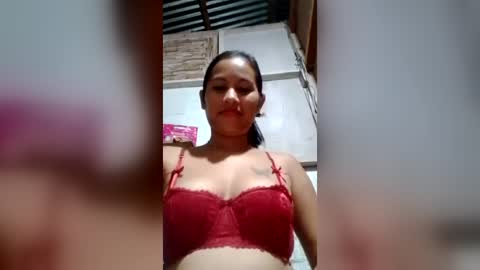 Snapshot of cute95pinay chatting on July 25, 2026, 2:03 pm cute95pinay online show from July 25, 2026, 2:03 pm