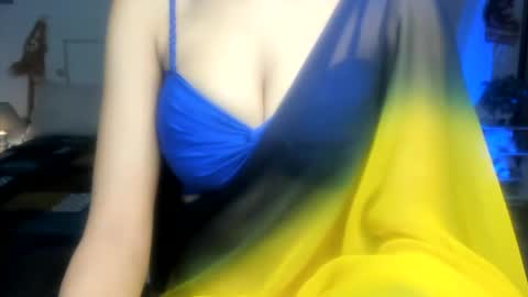 Snapshot of cute_alishaa chatting on July 14, 2026, 2:05 am Alisha online show from July 14, 2026, 2:05 am