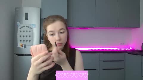 Snapshot of cute_beauty chatting on November 12, 2025, 11:21 am Amanda online show from November 12, 2025, 11:21 am