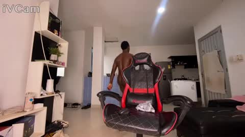 cute_boy_24cm online show from September 13, 2025, 12:05 pm