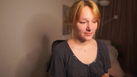 Snapshot of cute_brutality chatting on November 28, 2025, 2:09 pm Coco online show from November 28, 2025, 2:09 pm