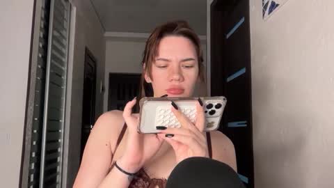 cute_bubbles online show from December 18, 2025, 7:03 am