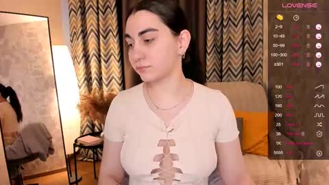 Hanna online show from March 11, 2025, 2:43 am