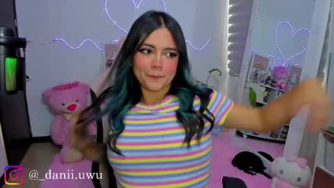 Snapshot of cute_dani__ chatting on April 27, 2026, 3:43 pm Dani online show from April 27, 2026, 3:43 pm
