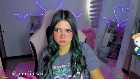 Snapshot of cute_dani__ chatting on May 29, 2026, 4:49 pm Dani online show from May 29, 2026, 4:49 pm