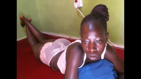 cute_doria online show from October 19, 2025, 10:27 am