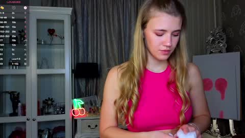 Snapshot of cute_fox_girl chatting on November 30, 2025, 7:45 am Anne online show from November 30, 2025, 7:45 am