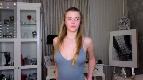 Snapshot of cute_fox_girl chatting on February 13, 2026, 7:26 am Anne online show from February 13, 2026, 7:26 am