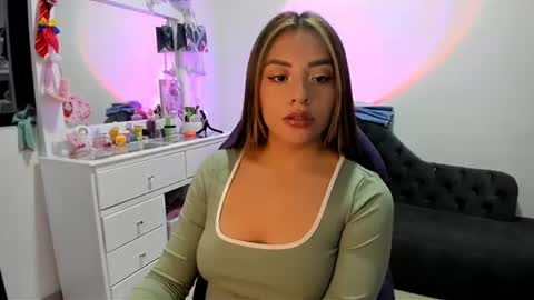 Snapshot of cute_katy__ chatting on July 19, 2026, 2:04 am Katherine Independent model online show from July 19, 2026, 2:04 am