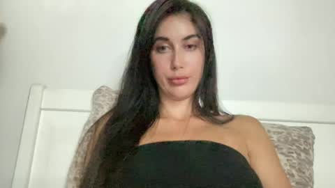 cute_kriss94 online show from July 4, 2026, 8:48 pm