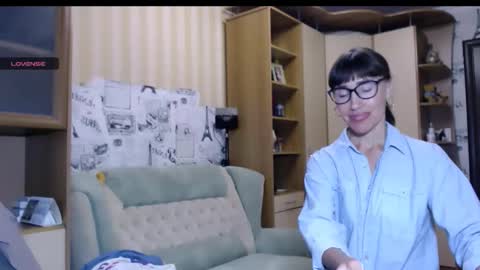 cute_lion_ online show from September 15, 2025, 12:05 pm