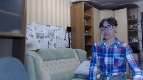 cute_lion_ online show from June 1, 2026, 11:34 am