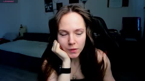 Emily online show from March 10, 2026, 4:06 am