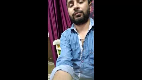 Snapshot of cute_lucky7080 chatting on February 5, 2026, 10:03 pm Cute Lucky online show from February 5, 2026, 10:03 pm