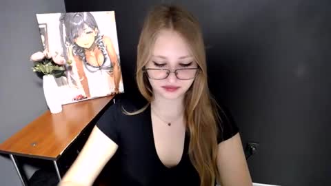 Veronica online show from July 13, 2026, 9:45 am