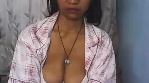 Snapshot of cute_moll chatting on October 30, 2025, 9:22 am murielle online show from October 30, 2025, 9:22 am