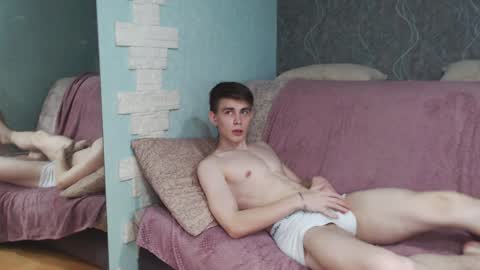 Oliver online show from February 5, 2025, 7:31 pm