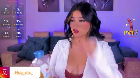 Snapshot of cute_sarita18 chatting on June 6, 2026, 8:35 pm Sarita online show from June 6, 2026, 8:35 pm
