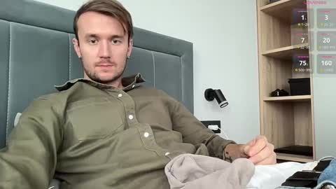 cute_skywalker online show from September 24, 2025, 10:40 am