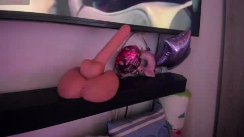 Snapshot of cute_sweetmontt chatting on April 18, 2026, 7:58 pm katalinda montt online show from April 18, 2026, 7:58 pm