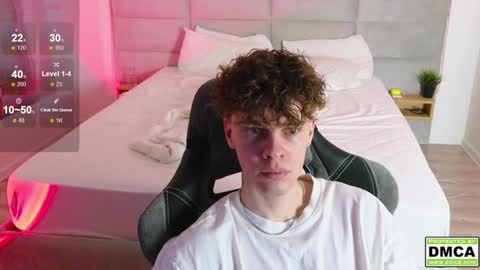 Thomas -  online show from February 4, 2025, 6:06 pm