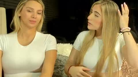 WANNA SEE MORE OF TWINS              online show from May 16, 2026, 3:14 am