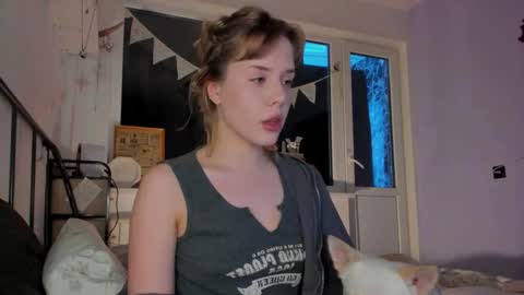 Amy online show from February 8, 2026, 1:36 pm