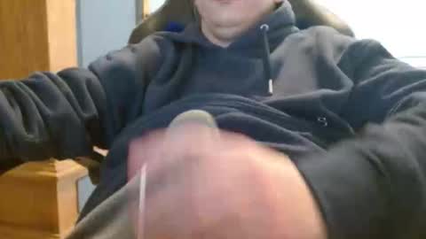 Cuteboy090 online show from April 25, 2026, 4:59 pm