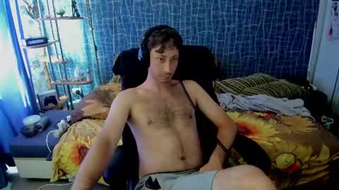 cuteboy228 online show from July 26, 2026, 6:10 am