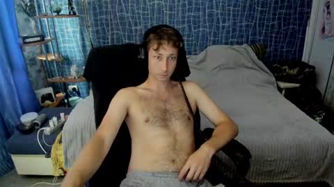 cuteboy228 online show from July 28, 2026, 11:17 am