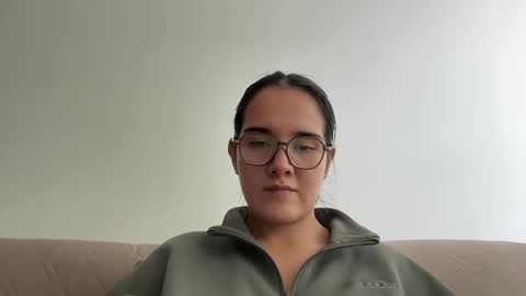 Snapshot of cutebunny_21 chatting on March 3, 2026, 7:09 pm CuteBunny 21 online show from March 3, 2026, 7:09 pm