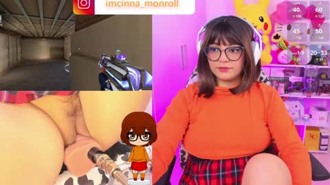 Cinna independent model online show from December 15, 2024, 4:04 pm