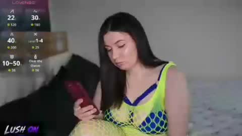 Cute Couple Real online show from May 30, 2026, 3:20 pm