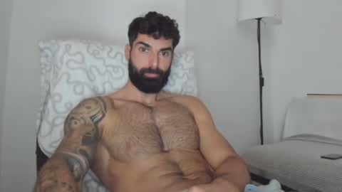 Snapshot of cuteeboy chatting on January 31, 2025, 8:43 am cuteeboy online show from January 31, 2025, 8:43 am