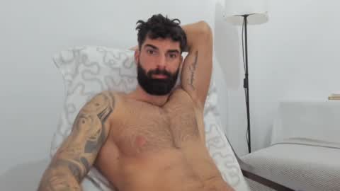 Snapshot of cuteeboy chatting on February 12, 2025, 6:40 am cuteeboy online show from February 12, 2025, 6:40 am