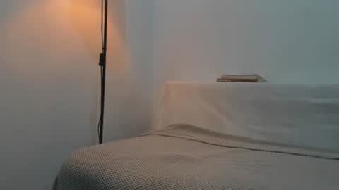 Snapshot of cuteeboy chatting on February 18, 2025, 3:32 pm cuteeboy online show from February 18, 2025, 3:32 pm