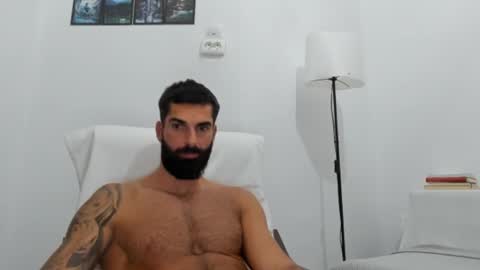 Snapshot of cuteeboy chatting on September 29, 2025, 7:30 pm cuteeboy online show from September 29, 2025, 7:30 pm