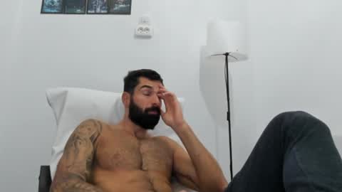 Snapshot of cuteeboy chatting on October 3, 2025, 6:32 am cuteeboy online show from October 3, 2025, 6:32 am