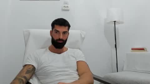 Snapshot of cuteeboy chatting on October 14, 2025, 7:58 pm cuteeboy online show from October 14, 2025, 7:58 pm