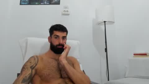 Snapshot of cuteeboy chatting on October 16, 2025, 8:15 am cuteeboy online show from October 16, 2025, 8:15 am