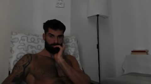 Snapshot of cuteeboy chatting on October 31, 2025, 8:48 am cuteeboy online show from October 31, 2025, 8:48 am