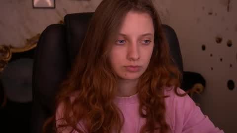 Foxy online show from May 22, 2026, 12:44 pm