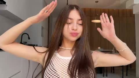 Elsa online show from February 9, 2025, 5:19 am