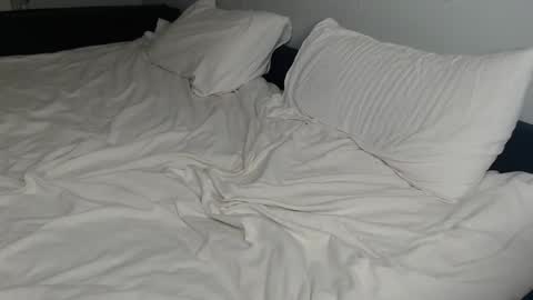 Anna online show from January 1, 2025, 1:16 pm