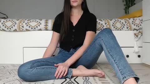 Anna online show from September 28, 2025, 11:15 am