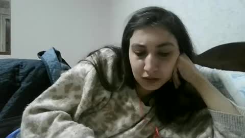 cutekattie online show from April 6, 2026, 3:04 am