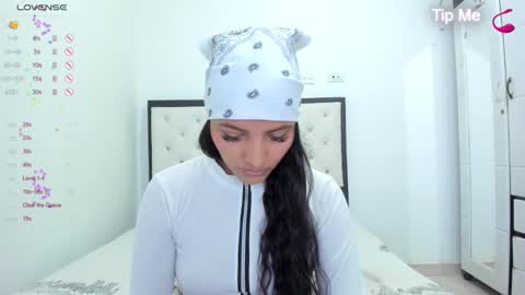 Snapshot of cutelatinax chatting on December 29, 2024, 9:17 am cutelatinax Twtter Onlyfns online show from December 29, 2024, 9:17 am