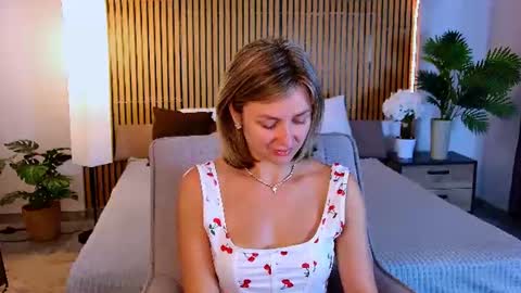 cutemirage online show from July 5, 2026, 2:46 pm