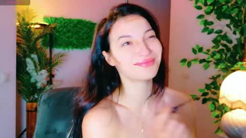 cuteness__girl online show from October 30, 2025, 7:21 am